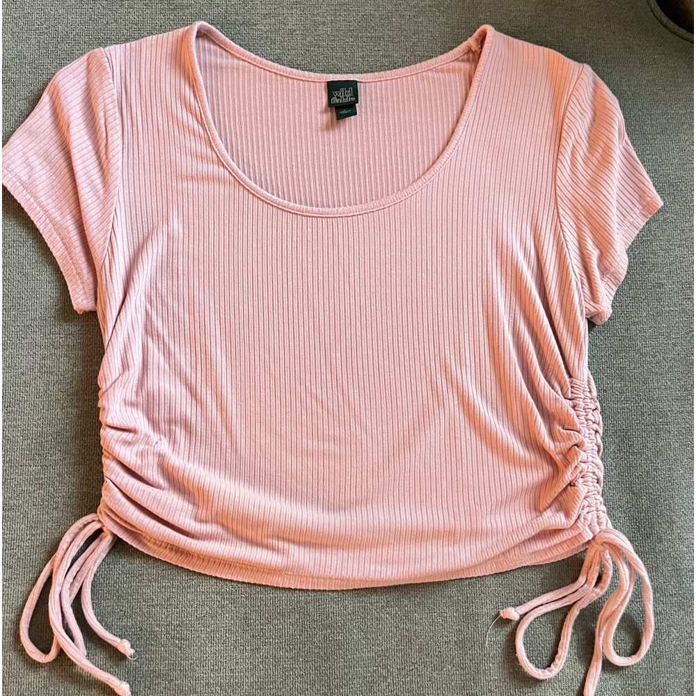 Light Pink Ribbed Crop top!